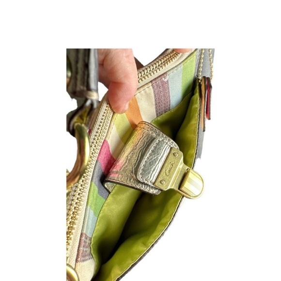 Adorable Coach crossbody bag with beautiful sequined colors - Picture 5 of 6